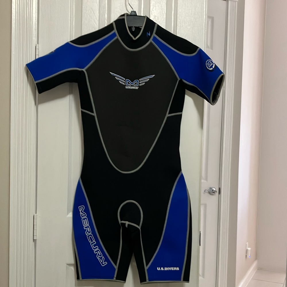 Mercury Black and Blue Short Sleeve Wetsuit. Size-M